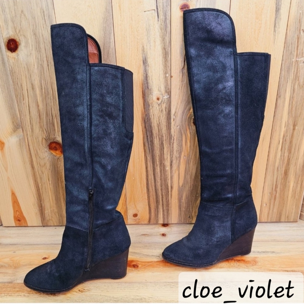 Women's Black Knee-High Boots